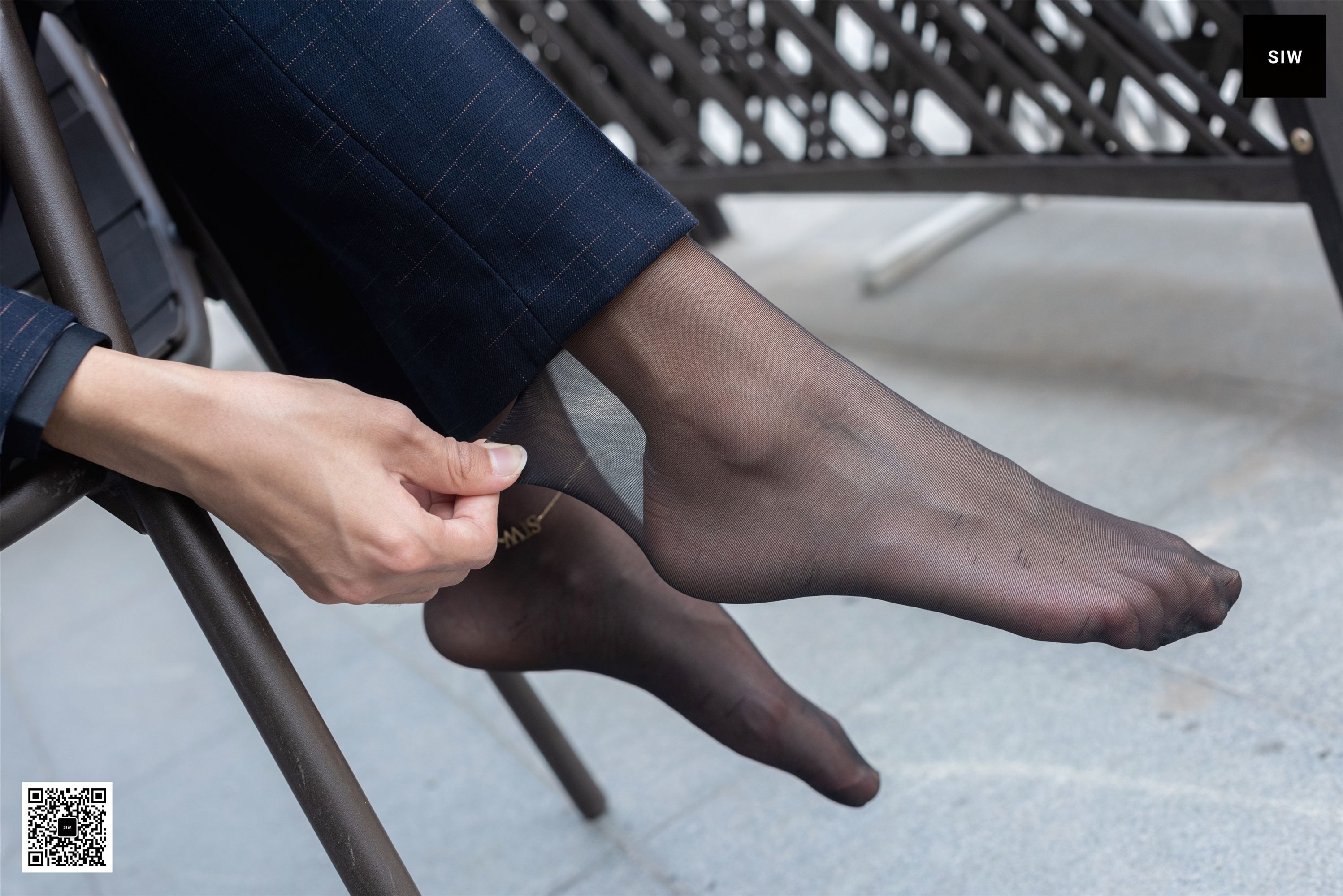 SIW斯文传媒 061 秋冬厚毛呢方格制服优雅修身西装套（蓉儿）